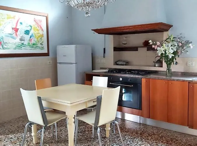 A Private Terrace In The Heart Of アパート