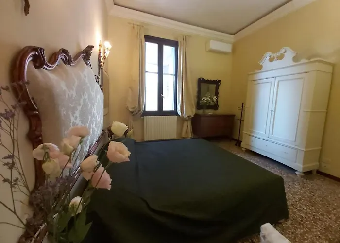 A Private Terrace In The Heart Of アパート *