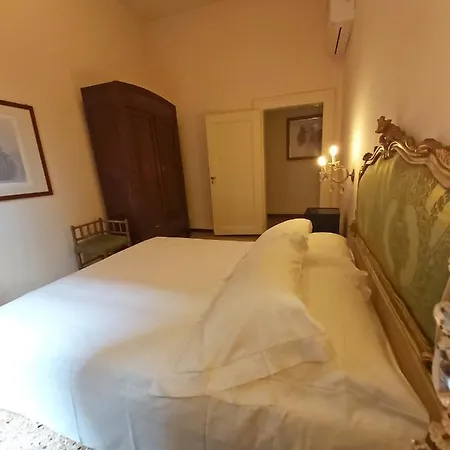 A Private Terrace In The Heart Of Βενετία